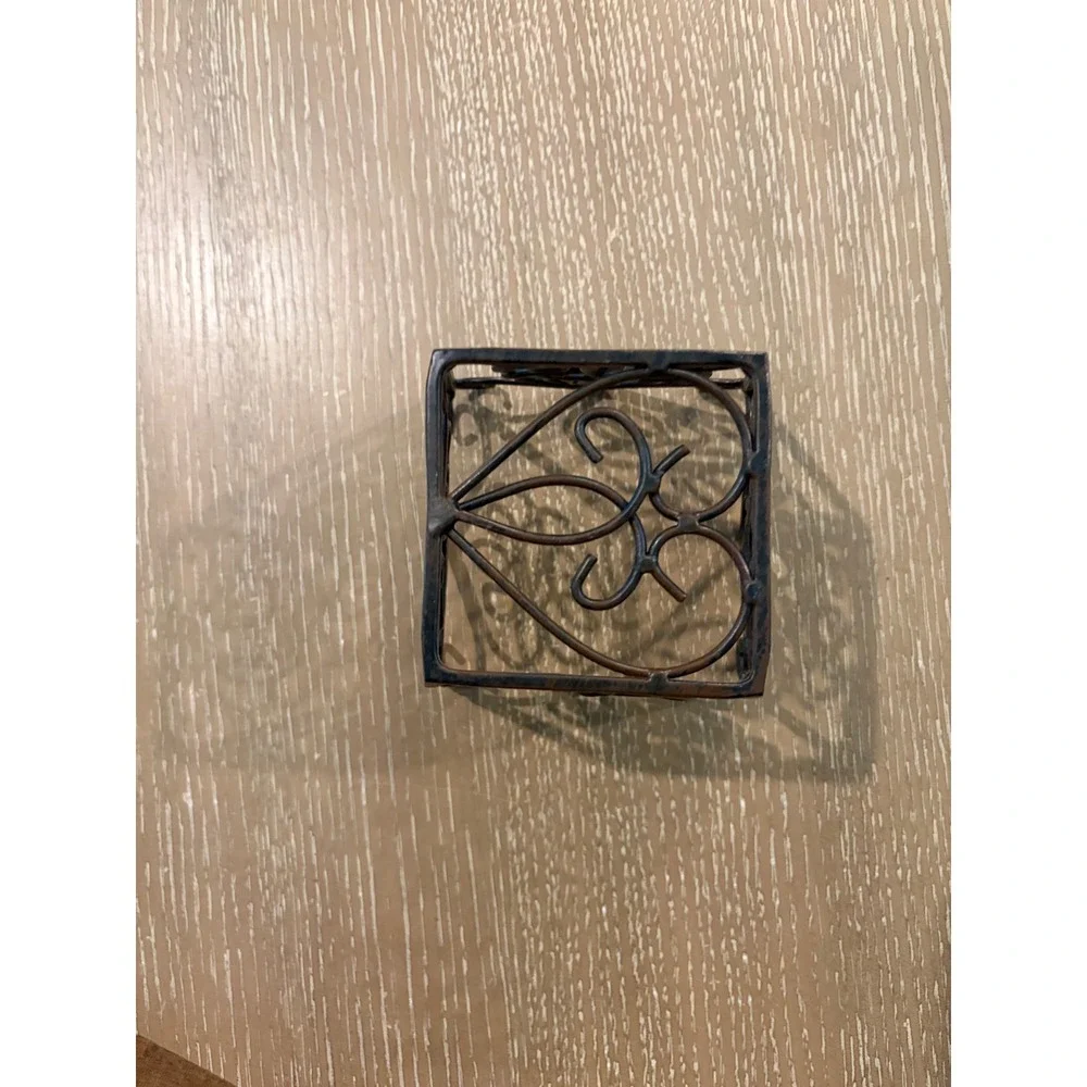Southern Living at Home Rosedale Bronze Metal Plant Holder Vintage Scrollwork